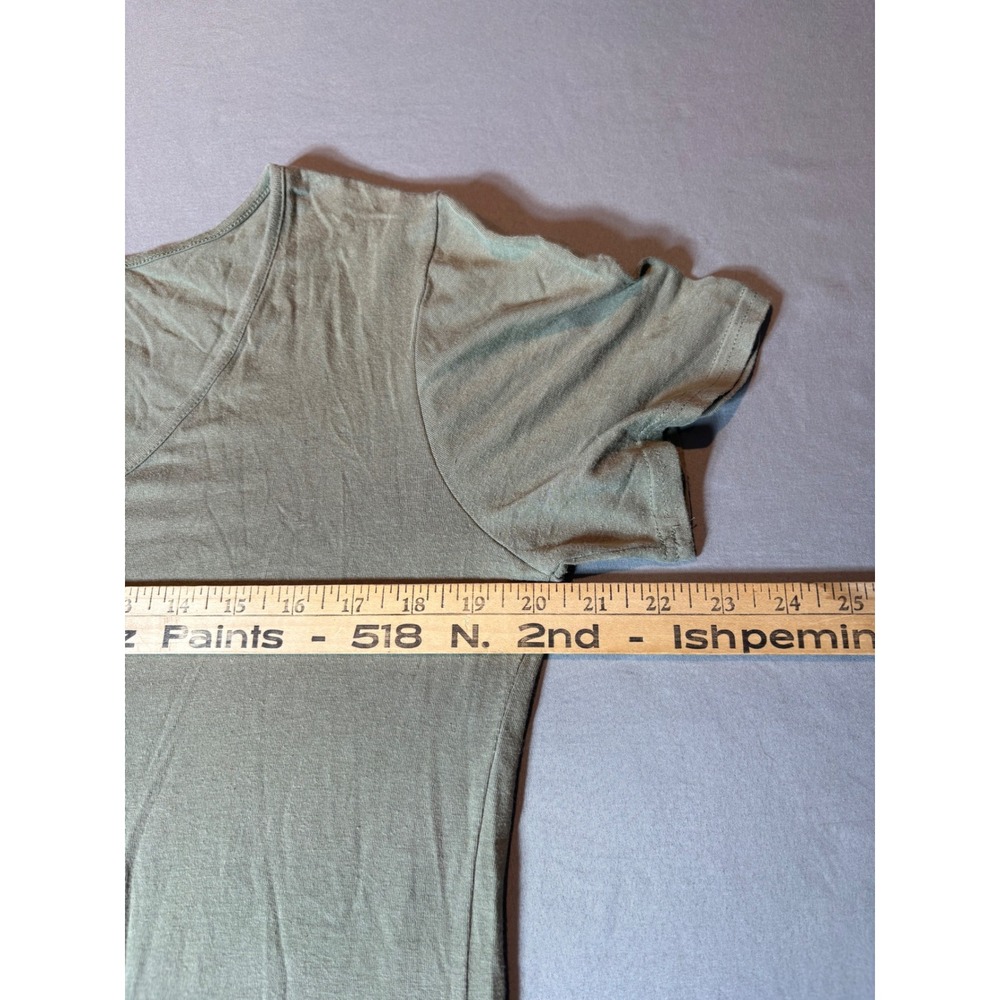 The Perfect Tee Womens Large Olive Green Scoop Neck Short Sleeve Basic T-Shirt - Picture 3 of 3